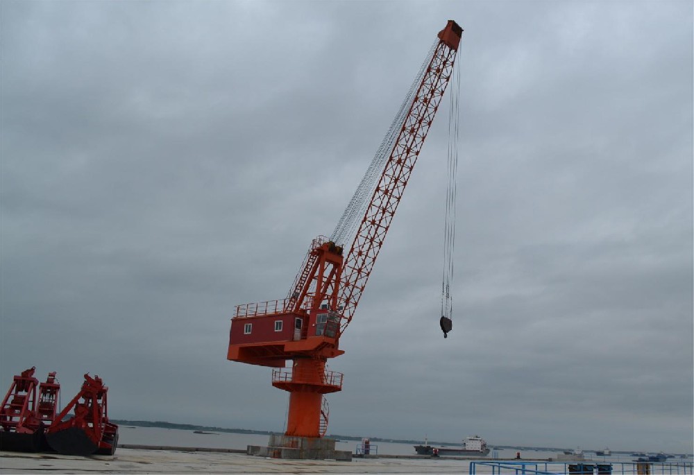 港口高盐环境下机械设备的耐腐蚀防护一般有哪些？